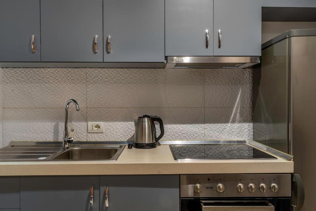 New Bazaar Apartment ติรานา ภายนอก รูปภาพ